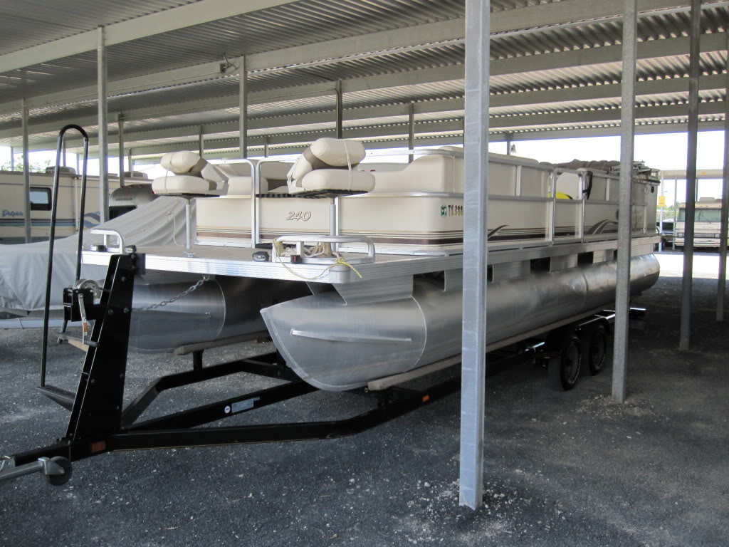 Name: pontoon1.jpg
Views: 628
Size: 161.9 KB
