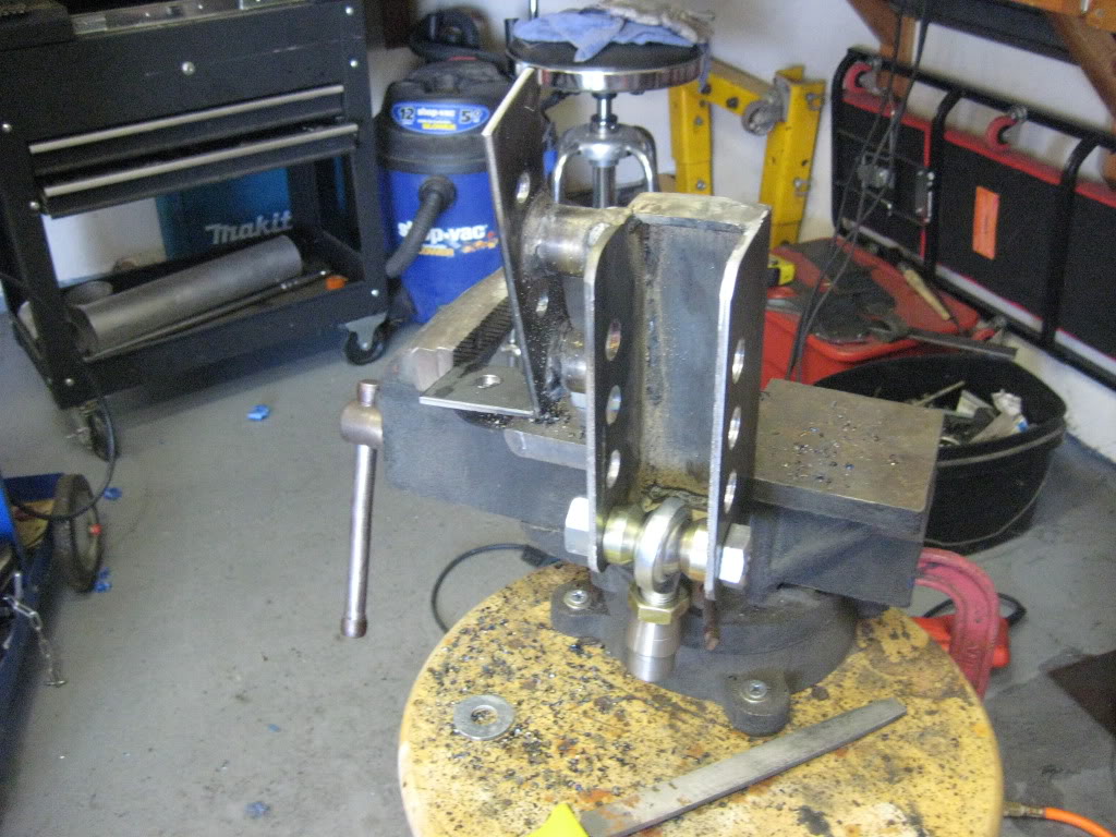 Name: RearSusp-39.jpg
Views: 129
Size: 153.9 KB