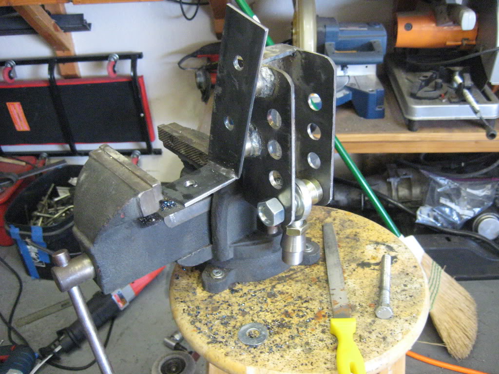 Name: RearSusp-42.jpg
Views: 110
Size: 171.4 KB