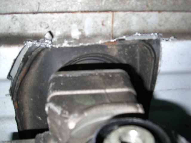 Name:  408046.jpg
Views: 532
Size:  53.8 KB
