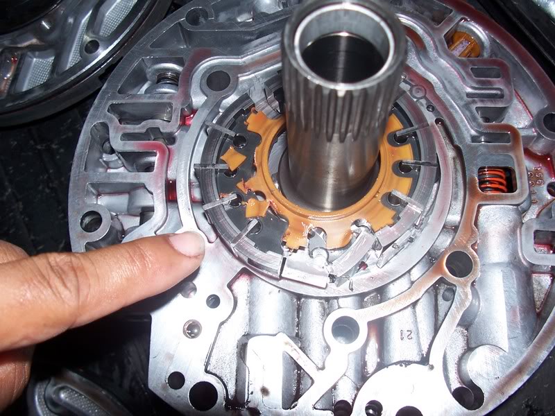 Name:  4L60EPumpCarnage002.jpg
Views: 2540
Size:  110.1 KB