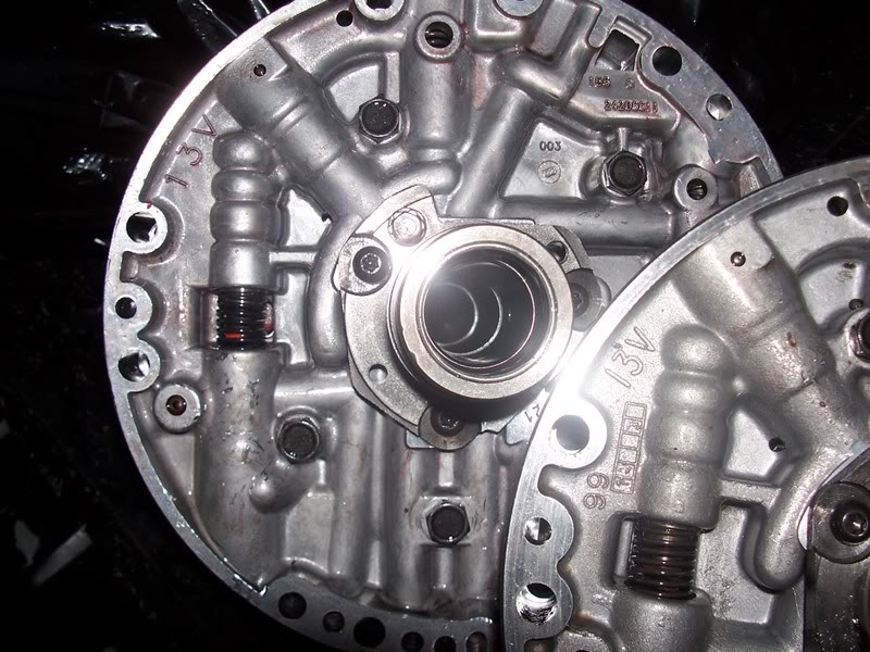 Name:  4L60EPumpCarnage009.jpg
Views: 643
Size:  108.4 KB