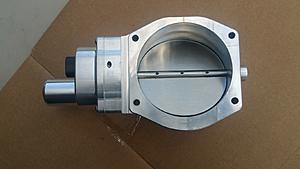 NW102 tb,Taylor wires,Hooker mani's,ARP head studs,EMS coil covers-20170915_182013.jpg