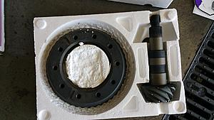 8.6 10 Bolt rear stuff,T56 swap stuff, Heads, Cam, Disk Conversion.-20171008_120620_1507490339034.jpg