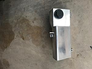 Moroso Expansion Tank F/S-pic1.jpg
