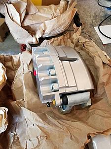 silverado 2500 SS brake calipers rear-00g0g_glzn6egxhg6_1200x900.jpg