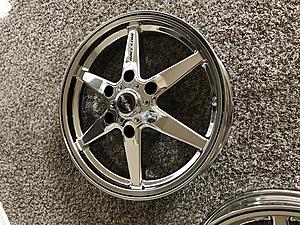 New Front 17 x 4.5 Race Star Wheels F/S-img_7999.jpg