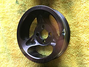 Whipple 2.9 6 Rib Pulleys-img_6087.jpg