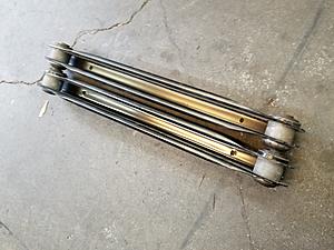 new moog rear upper/lower control arms 00-15 SUV-20180330_123428.jpg
