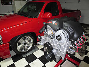 3 piece engine cover from 05 denali-9mns5fs.jpg
