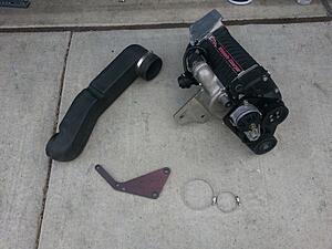 Whipple Supercharger-unpny.jpg