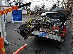 1999 ECSB 2WD Silvy to 6L80 Project-rear-bed-junk-removal-20171224_150250.jpg