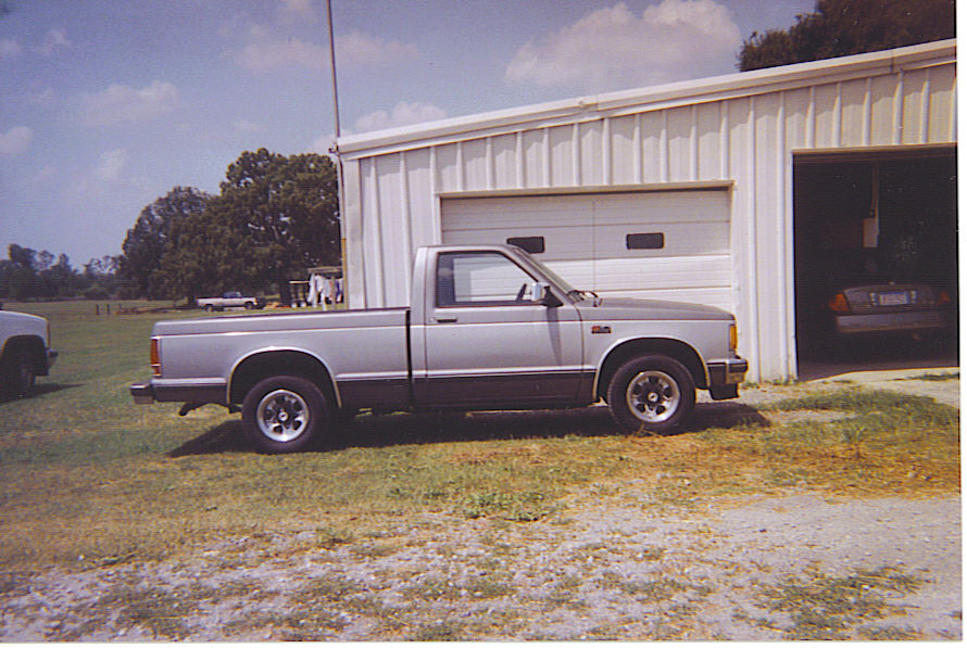 Name: firsttruck_zpsac54f3e0.jpg
Views: 1095
Size: 264.7 KB