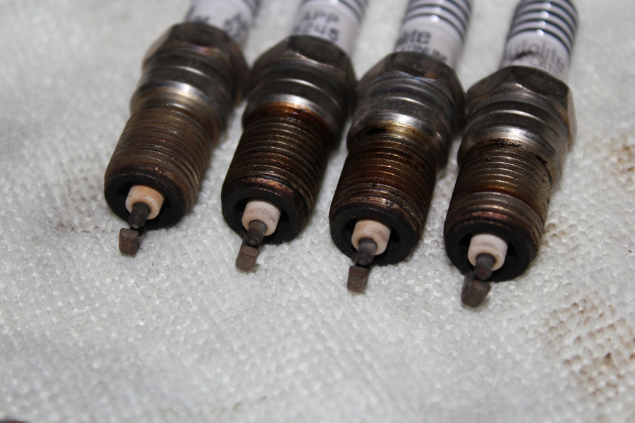 Name: OriginalPlugs1-3-5-7.jpg
Views: 194
Size: 153.9 KB