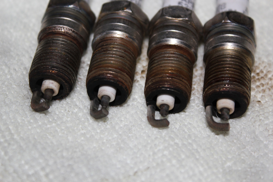 Name: OriginalPlugs2-4-6-8.jpg
Views: 185
Size: 154.6 KB