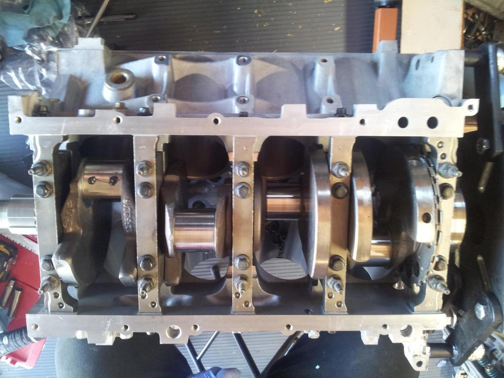 Name:  LS1blockwithcrankandmaincapsinstalled_zpsb357479a.jpg
Views: 733
Size:  101.9 KB