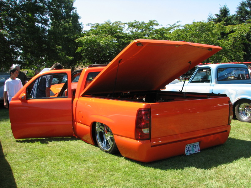 Name:  Seattle-CarShow2012021.jpg
Views: 277
Size:  206.8 KB