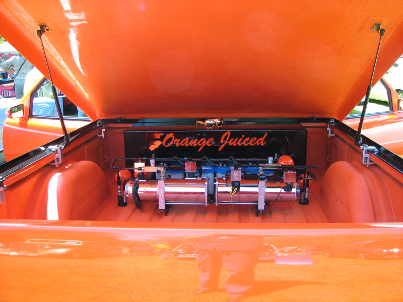 Name:  Seattle-CarShow2012020.jpg
Views: 287
Size:  142.6 KB