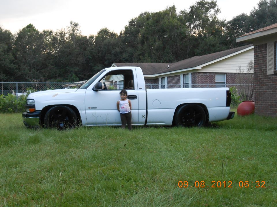 Name:  309144_4591863283789_1906891589_n.jpg
Views: 421
Size:  124.9 KB