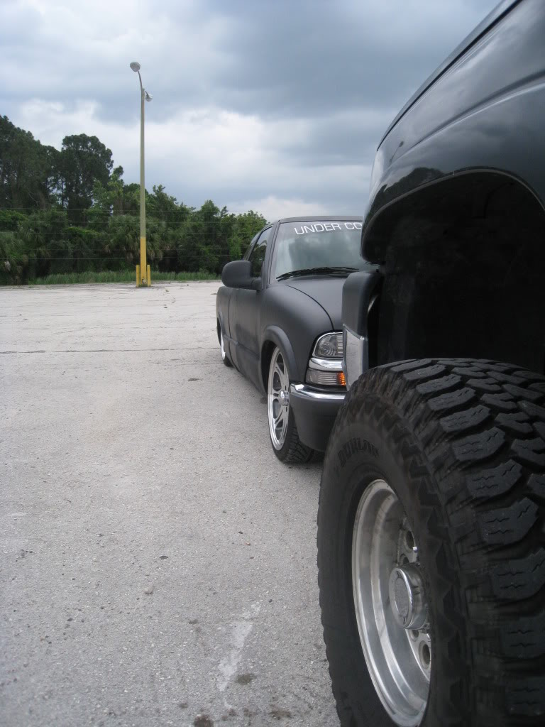 Name: Trucks010.jpg
Views: 76
Size: 122.4 KB
